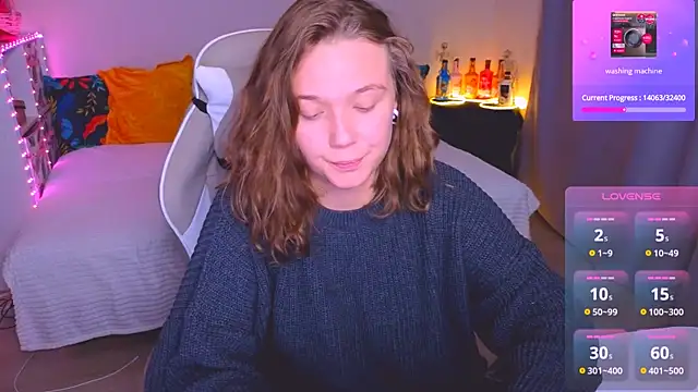 Snapshot of Karen_morris chatting on 12.11.24 Karen morris online show from 12.11.24