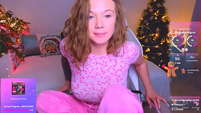 Snapshot of Karen_morris chatting on 12.21.24 Karen morris online show from 12.21.24