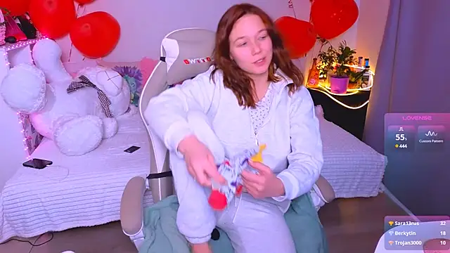 Snapshot of Karen_morris chatting on 03.09.25 Karen morris online show from 03.09.25