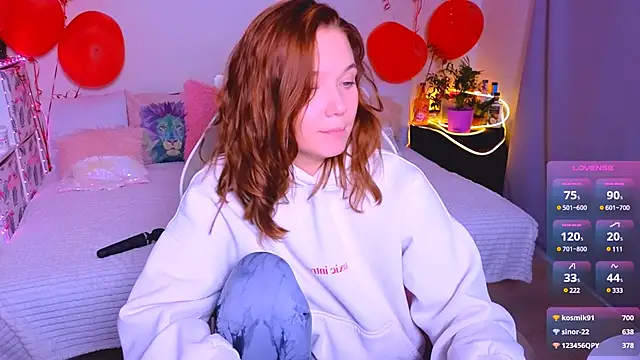 Snapshot of Karen_morris chatting on 03.18.25 Karen morris online show from 03.18.25