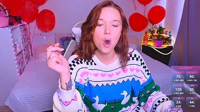 Snapshot of Karen_morris chatting on 03.19.25 Karen morris online show from 03.19.25