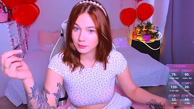 Snapshot of Karen_morris chatting on 03.21.25 Karen morris online show from 03.21.25