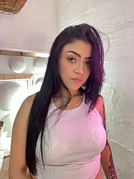 lucianaroy online show from 02.15.25