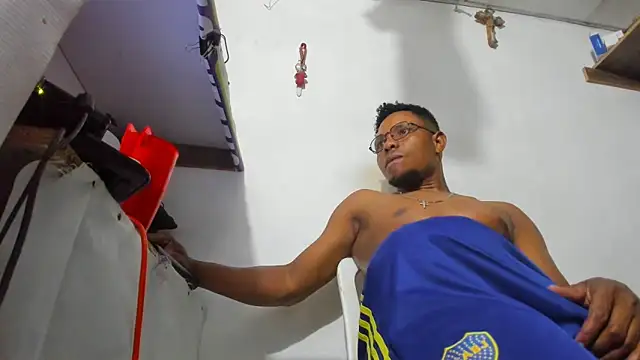 hugo3918  online show from 02.10.26