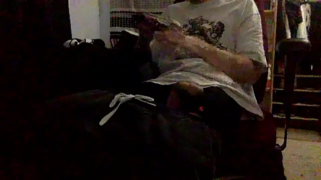 Snapshot of spicylaboi chatting on 01.12.26 spicylaboi online show from 01.12.26