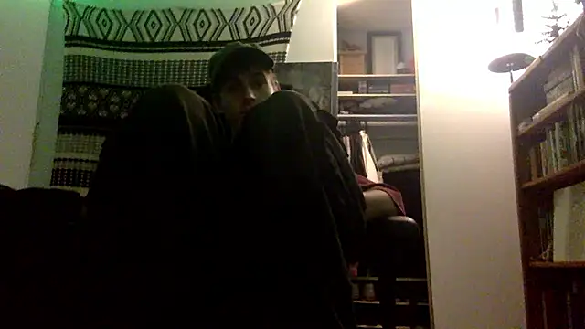 Snapshot of spicylaboi chatting on 01.13.26 spicylaboi online show from 01.13.26