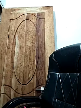 Snapshot of Ritusri_Dotta chatting on 10.27.25 Ritusri Dotta online show from 10.27.25