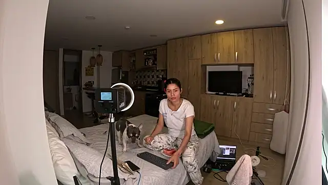 Alondra fetish online show from 01.20.25