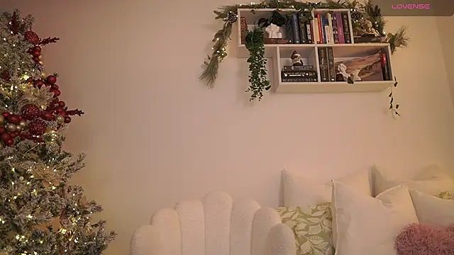 EmilyxRose - online show from 12.06.24