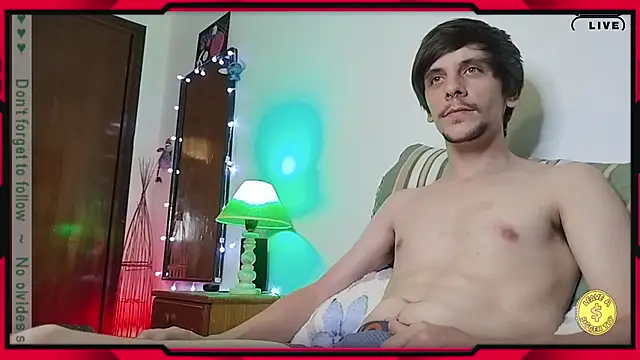 Snapshot of tobix_ chatting on 12.23.24 tobix online show from 12.23.24