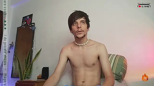 Snapshot of tobix_ chatting on 01.16.25 tobix online show from 01.16.25