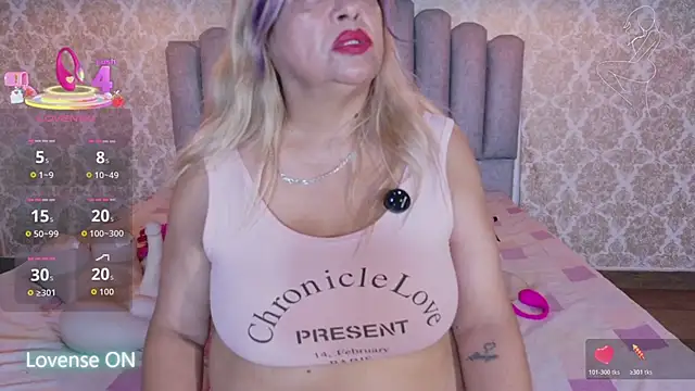 Snapshot of Natasha_699 chatting on 03.06.26 Natasha 699 online show from 03.06.26