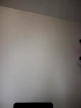 Snapshot of MarianaBenz chatting on 11.24.25 MarianaBenz online show from 11.24.25