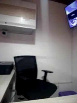 Snapshot of MarianaBenz chatting on 12.19.25 MarianaBenz online show from 12.19.25