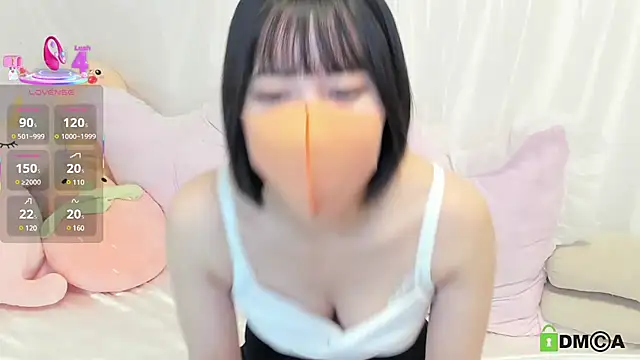 Snapshot of maika08 chatting on 03.13.25 maika08 online show from 03.13.25