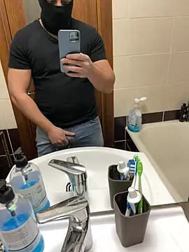 Snapshot of marianmin chatting on 02.17.25 marianmin online show from 02.17.25