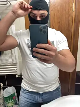 Snapshot of marianmin chatting on 02.18.25 marianmin online show from 02.18.25