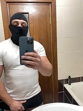 Snapshot of marianmin chatting on 02.23.25 marianmin online show from 02.23.25