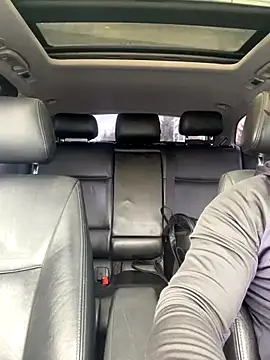 Snapshot of marianmin chatting on 10.14.25 marianmin online show from 10.14.25