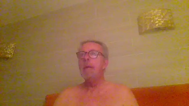 tuggy59 online show from 04.23.26