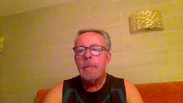 tuggy59 online show from 06.16.26