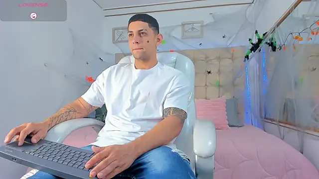 Alex cute77 online show from 10.03.25