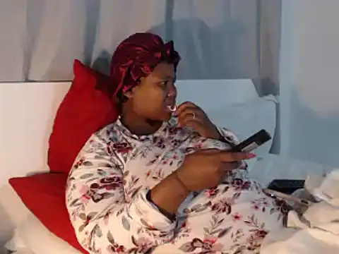 Real1SweetQueen online show from 10.20.25