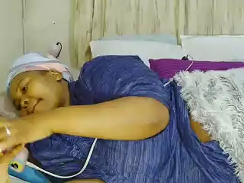 Real1SweetQueen online show from 05.17.26