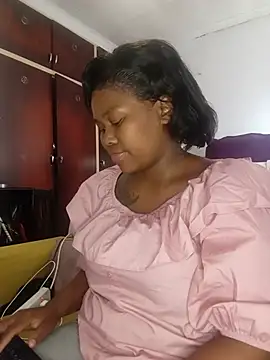 Real1SweetQueen online show from 07.18.26