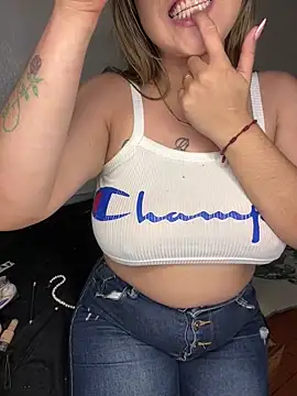 zoe adhara online show from 01.08.25