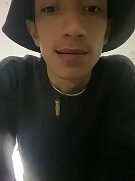 Snapshot of DereckCooperr chatting on 02.13.26 DereckCooperr online show from 02.13.26