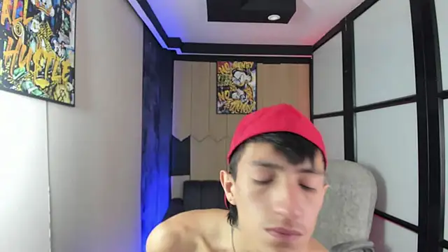 Snapshot of DereckCooperr chatting on 02.26.26 DereckCooperr online show from 02.26.26