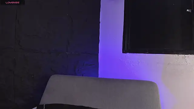 Snapshot of DereckCooperr chatting on 03.03.26 DereckCooperr online show from 03.03.26