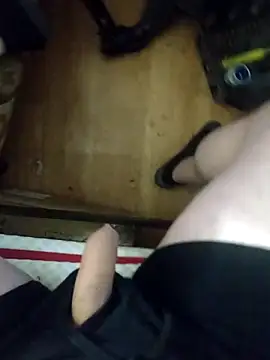 Snapshot of Arthurosito chatting on 12.19.25 Arthurosito online show from 12.19.25