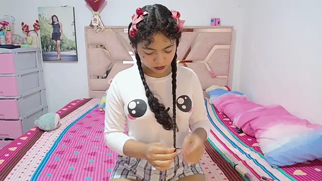 Winnifer Gonzal online show from 04.26.26