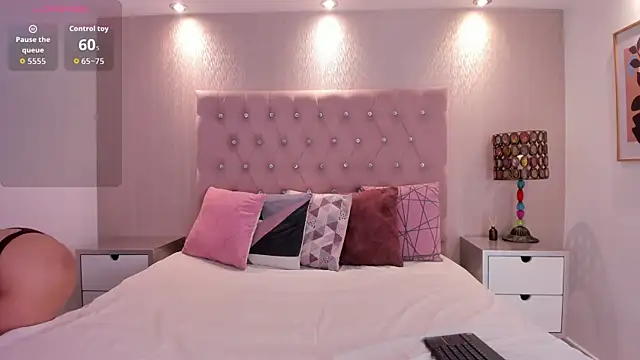 NatyQueen  online show from 03.11.26