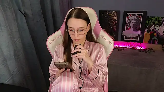 Sweet frosti online show from 05.04.26
