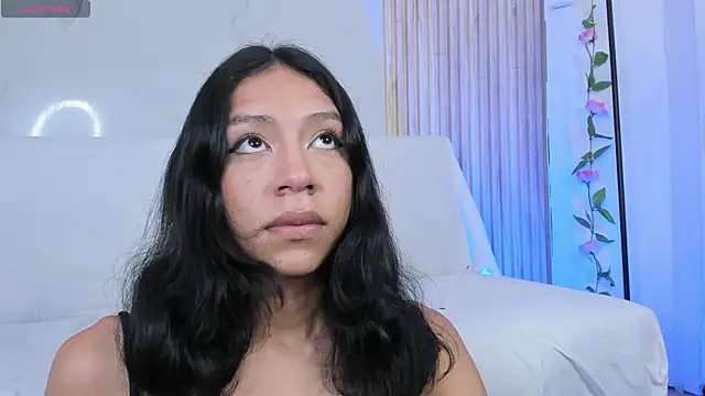 AdammClark1 online show from 01.20.25