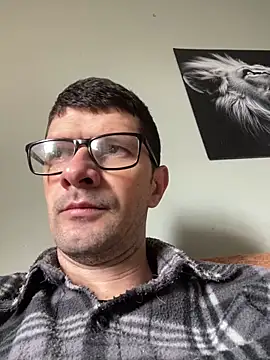 Juliano2289 online show from 04.29.26