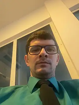 Juliano2289 online show from 05.06.26
