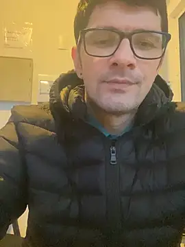 Juliano2289 online show from 05.21.26