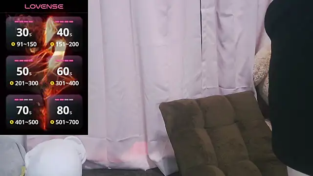 Snapshot of yuinyan3150 chatting on 03.08.25 yuinyan3150 online show from 03.08.25