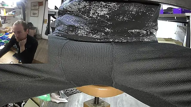 Snapshot of Happy_Michal chatting on 12.21.24 Happy Michal online show from 12.21.24