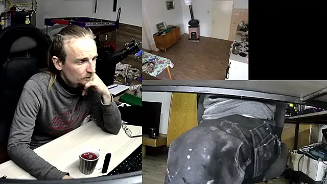 Snapshot of Happy_Michal chatting on 10.18.25 Happy Michal online show from 10.18.25