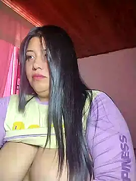 Snapshot of KATYGONZALEZ chatting on 05.14.26 KATYGONZALEZ online show from 05.14.26