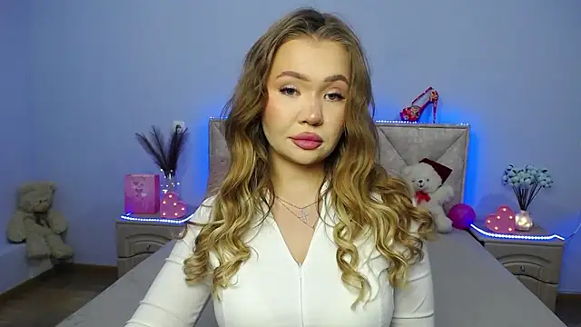 Snapshot of StacyYellig chatting on 01.17.25 StacyYellig online show from 01.17.25