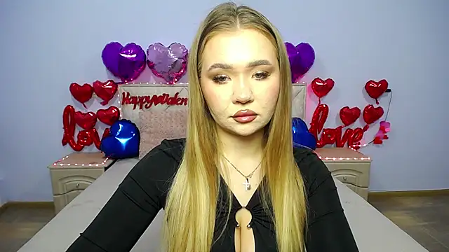 Snapshot of StacyYellig chatting on 02.11.25 StacyYellig online show from 02.11.25