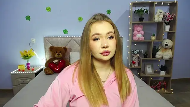 Snapshot of StacyYellig chatting on 03.15.25 StacyYellig online show from 03.15.25