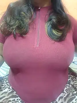 CUTE SOPHIA- online show from 02.15.25