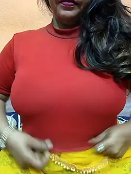 CUTE SOPHIA- online show from 03.01.25